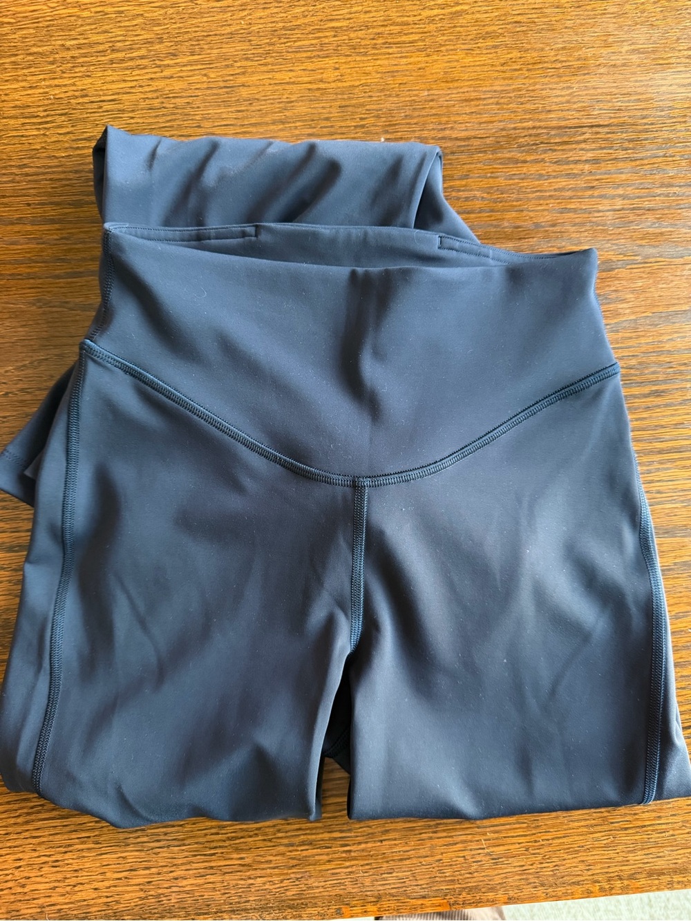 Worn once, Lululemon Wunder Under flare Smooth Cover High-Rise Flared Pant Sz 4